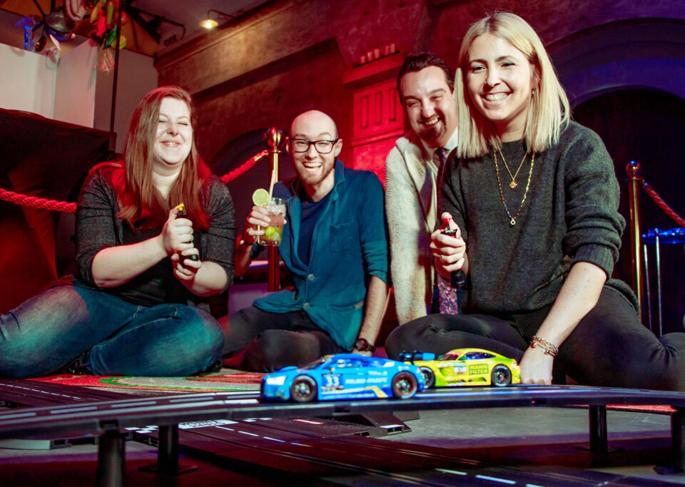 Wettkämpfe in Kleingruppen: Wir starten die Popup-SpieleArena in Berlin